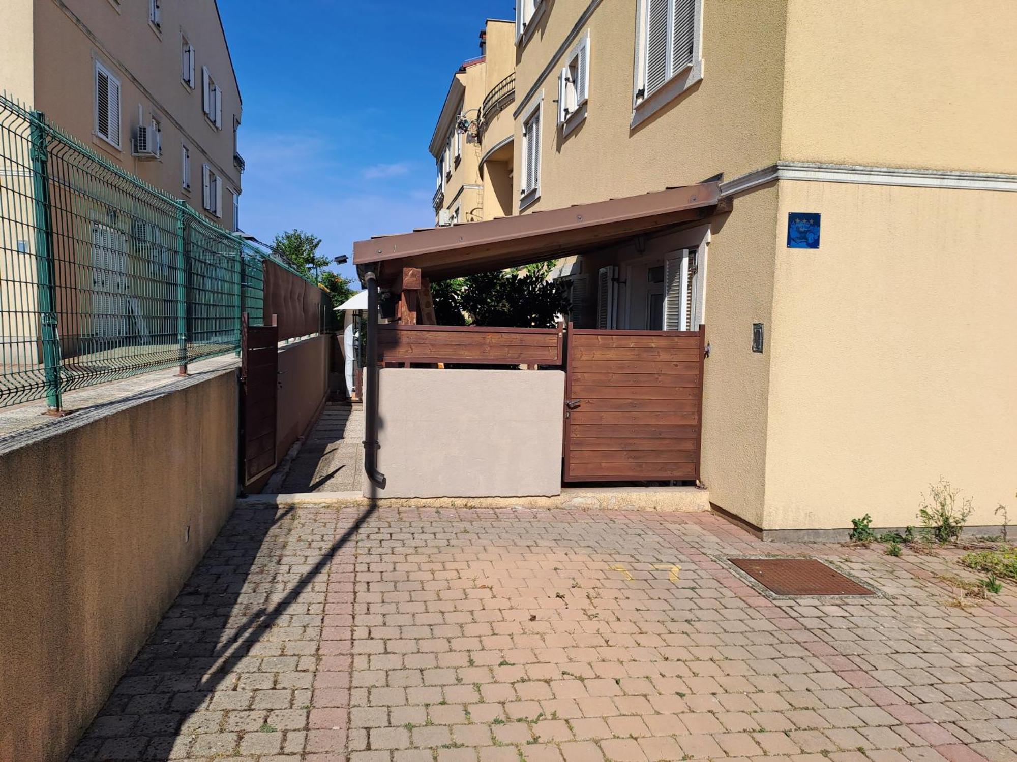 Apartment Nina Pula Exterior foto